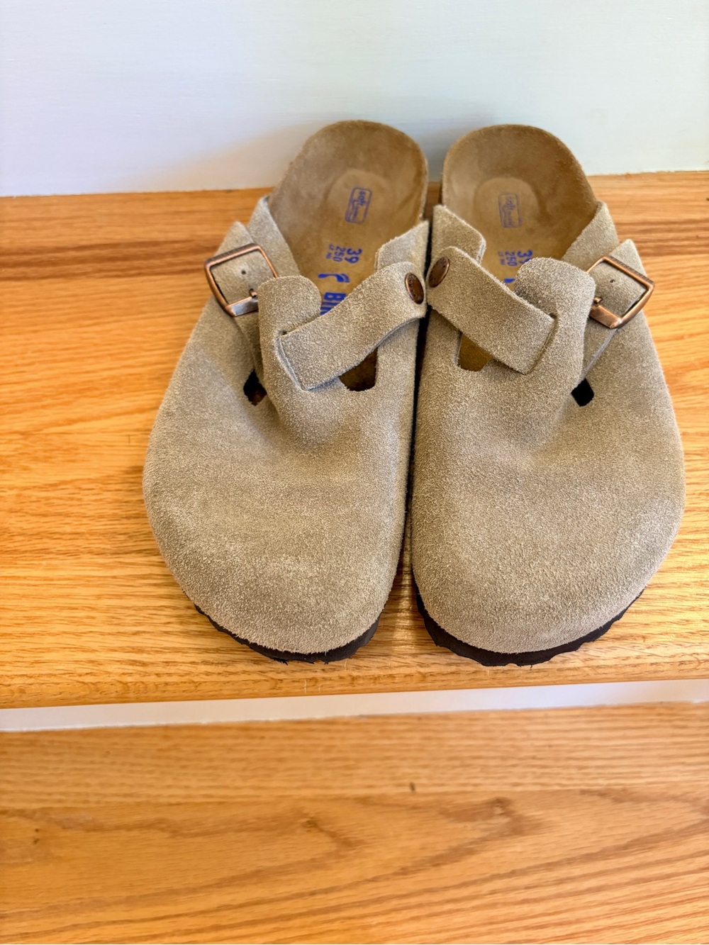NWOT Birkenstock Boston Taupe Suede Soft Footbed Narrow EU 39 W8 - Picture 5 of 9